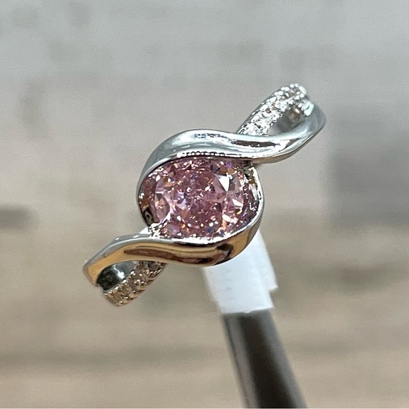 Beautiful Dainty Round Cut Pink Diamond CZ Silver Plated Ring Trendy Peekaboo - Picture 1 of 6